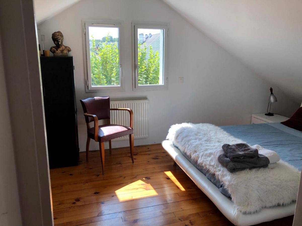 Chambre Hotes Nichee Sous Les Toits Rennes Kültér fotó